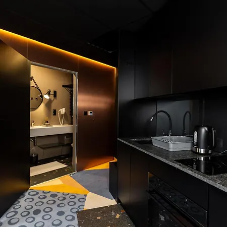 Z Aneksem Kuchennym Crystal Pine - Biala Perla - Czarna Gora 아파트 시에나