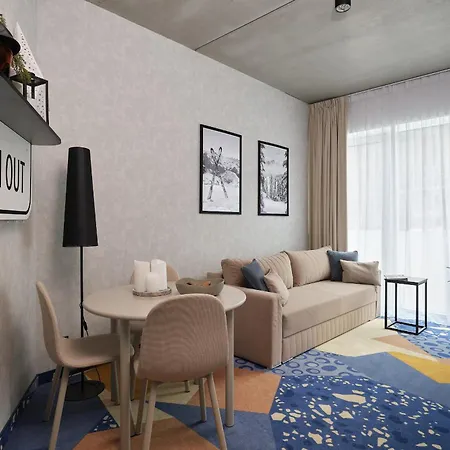 Z Aneksem Kuchennym Crystal Pine - Biala Perla - Czarna Gora 시에나