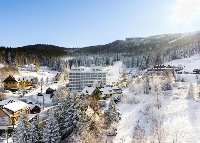 Z Aneksem Kuchennym Crystal Pine - Biala Perla - Czarna Gora